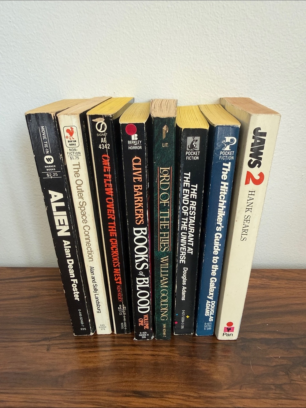 Vintage 70s/80s Sci-Fi Horror Paperback Lot (8 Books) Alien Jaws Hitchhikers